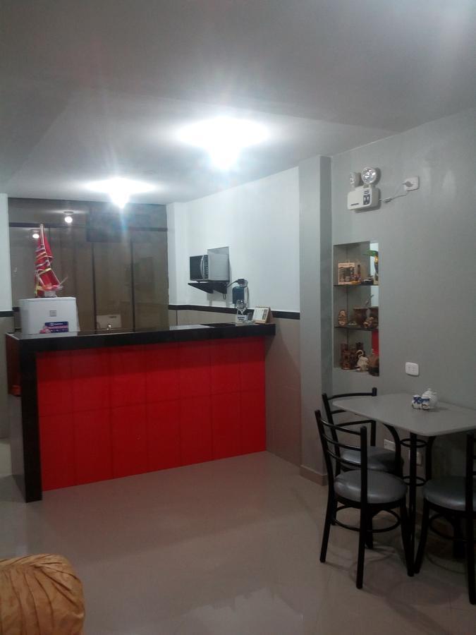 Bed & Breakfast Sunset Airport *